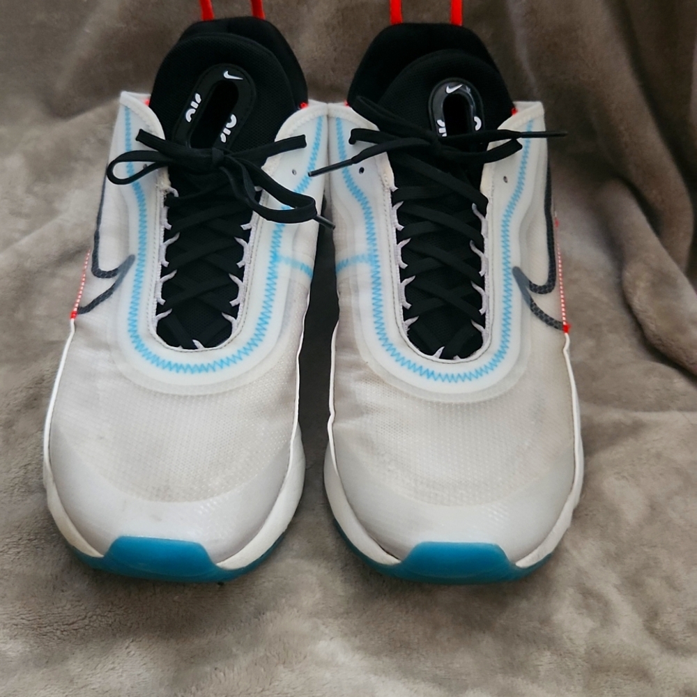 Nike Air Max 2090